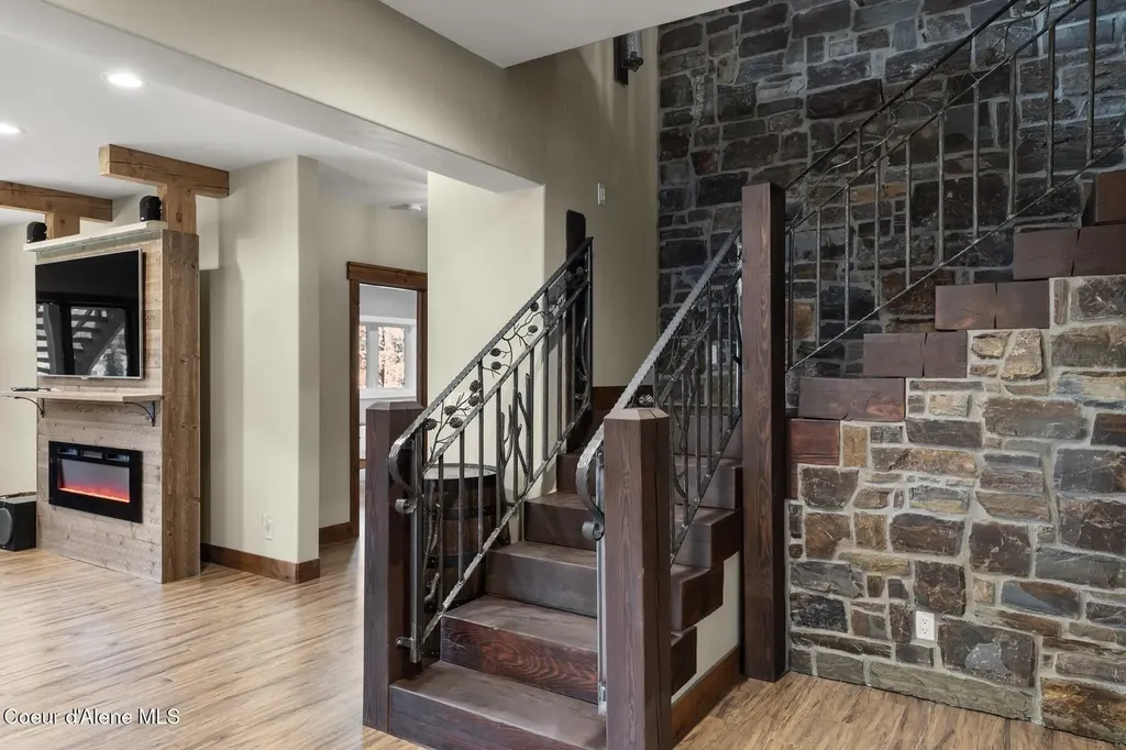337 W Coon Creek Road Plummer ID 83851