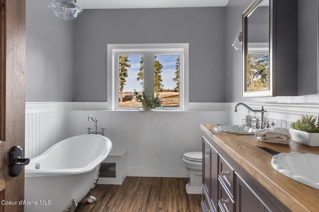 337 W Coon Creek Road Plummer ID 83851