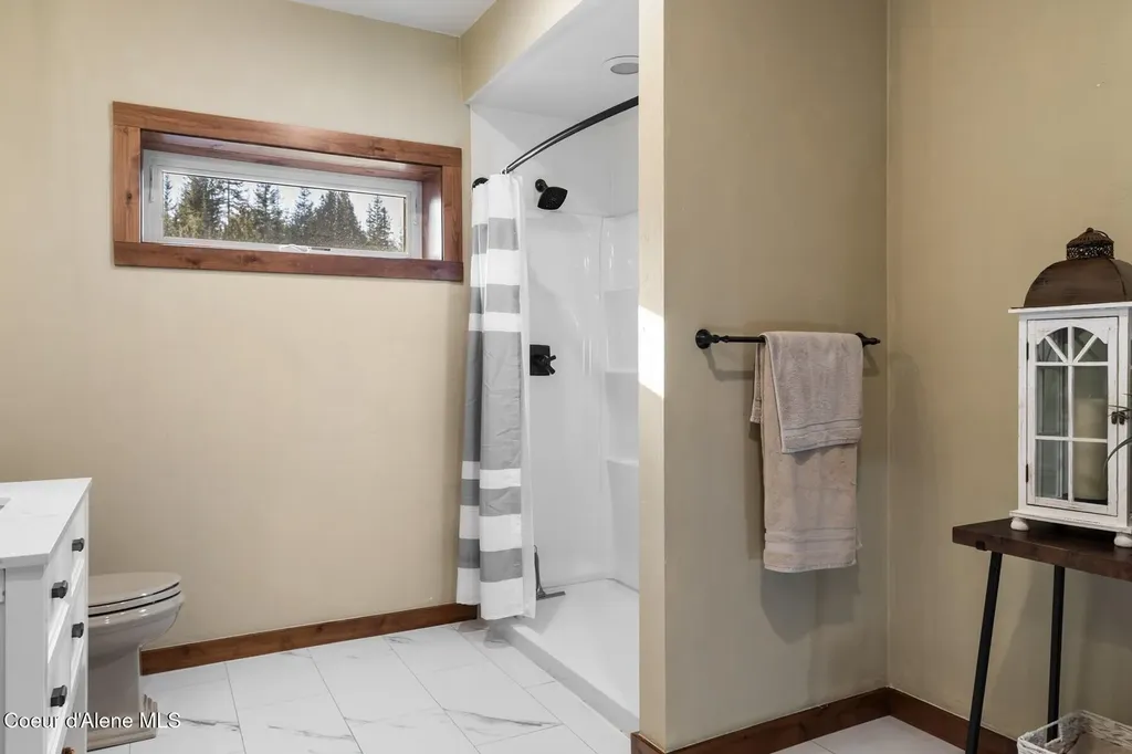 337 W Coon Creek Road Plummer ID 83851