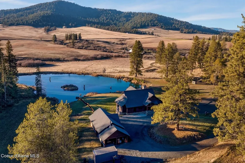 337 W Coon Creek Road Plummer ID 83851