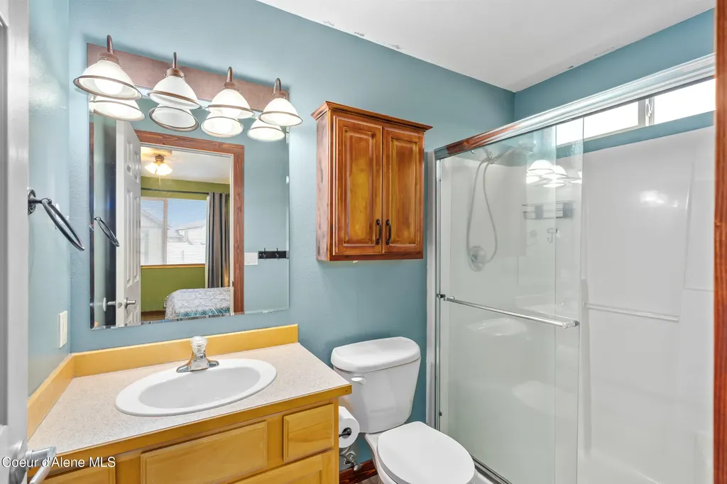 2325 N Mackenzie Drive Post Falls ID 83854
