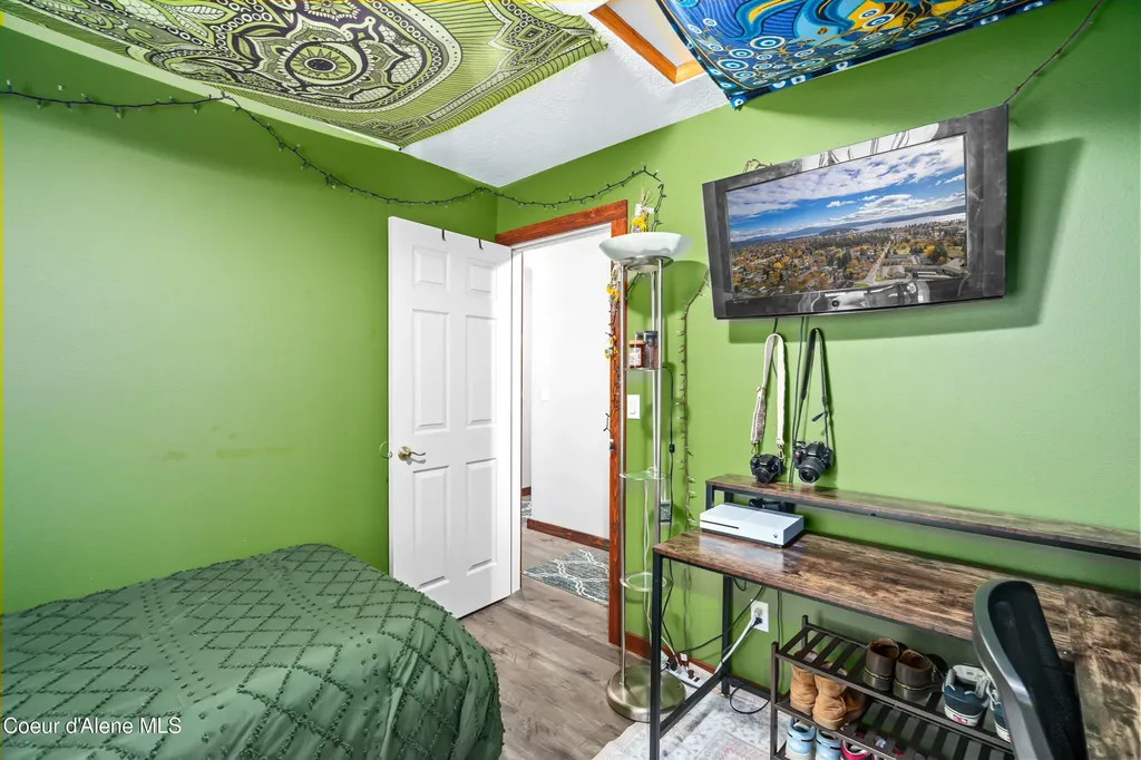 2325 N Mackenzie Drive Post Falls ID 83854