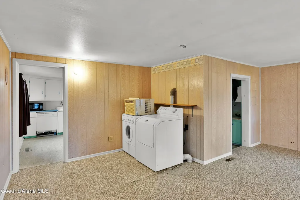 10264 N Government Way Hayden ID 83835
