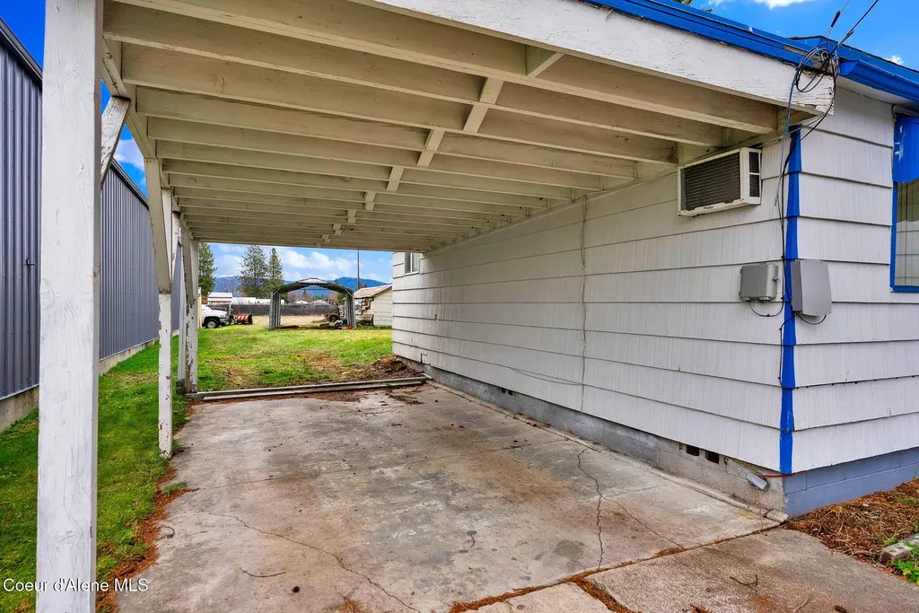 10264 N Government Way Hayden ID 83835