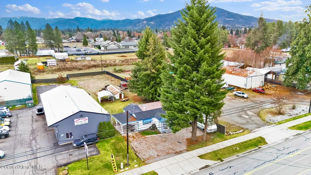 10264 N Government Way Hayden ID 83835