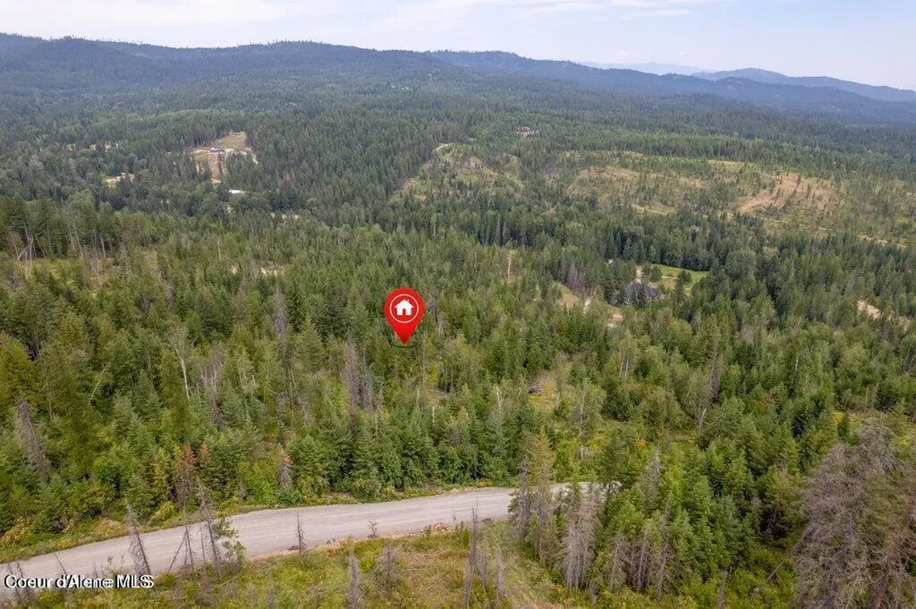 220 Hawkwind Trail Cocolalla ID 83813