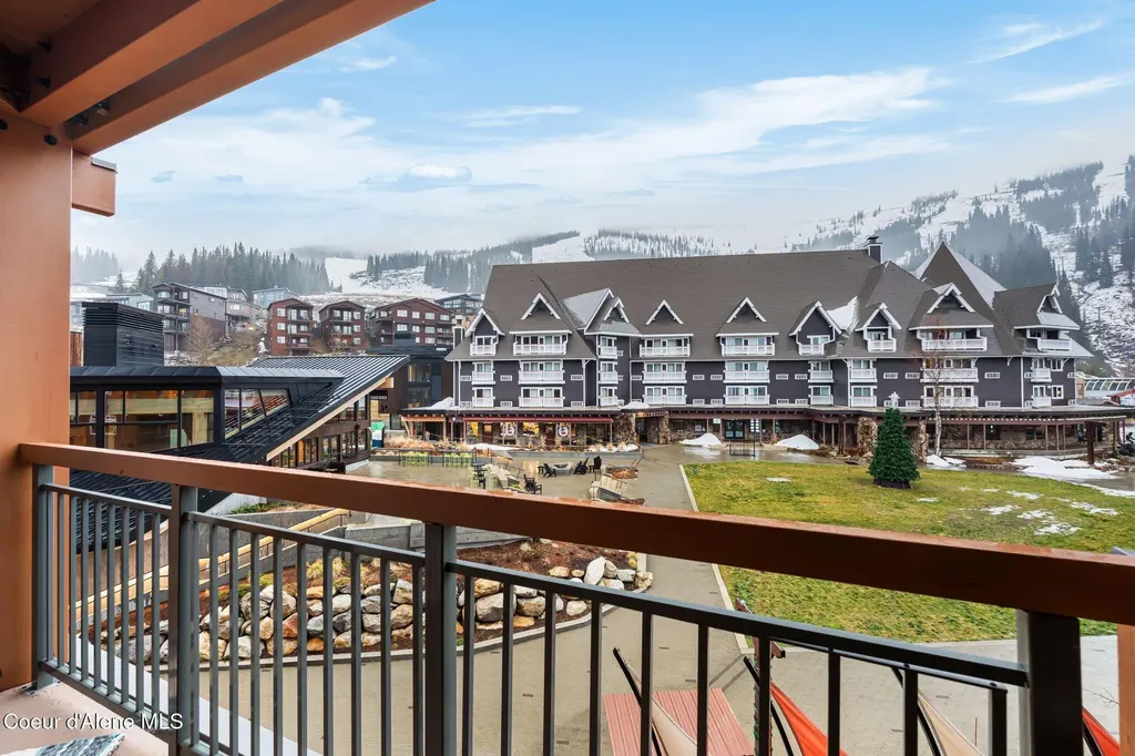 124 Village Lane Sandpoint ID 83864