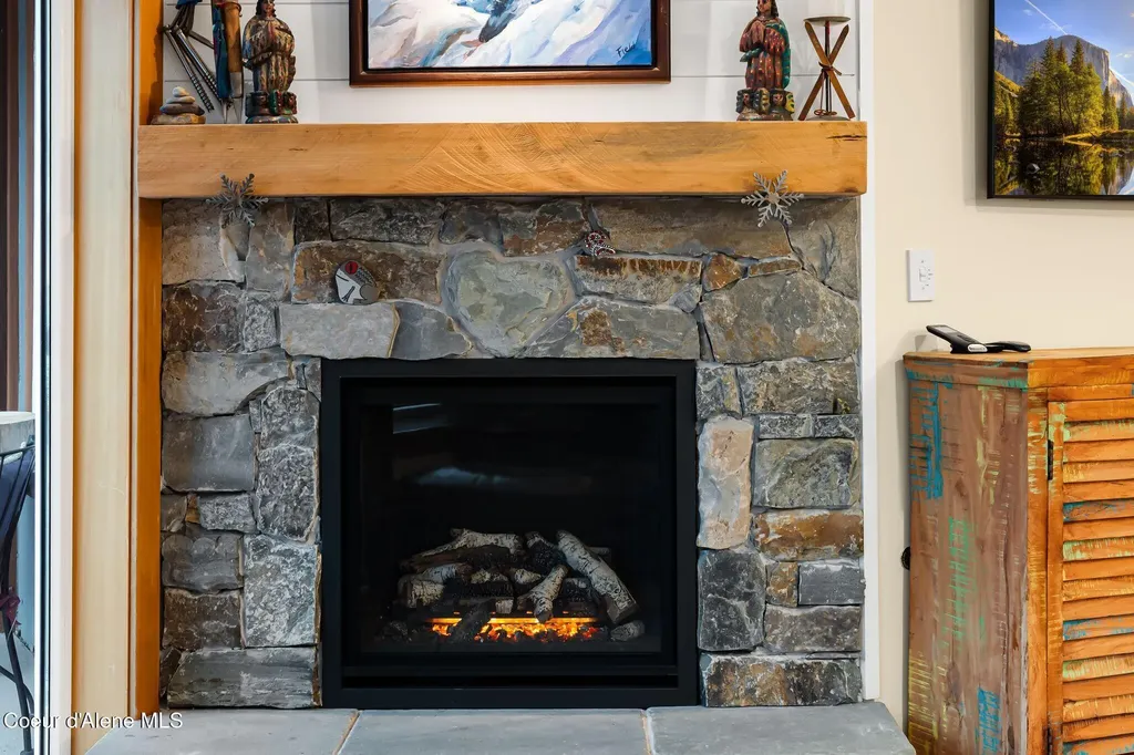 124 Village Lane Sandpoint ID 83864