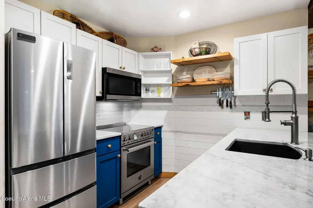 124 Village Lane Sandpoint ID 83864
