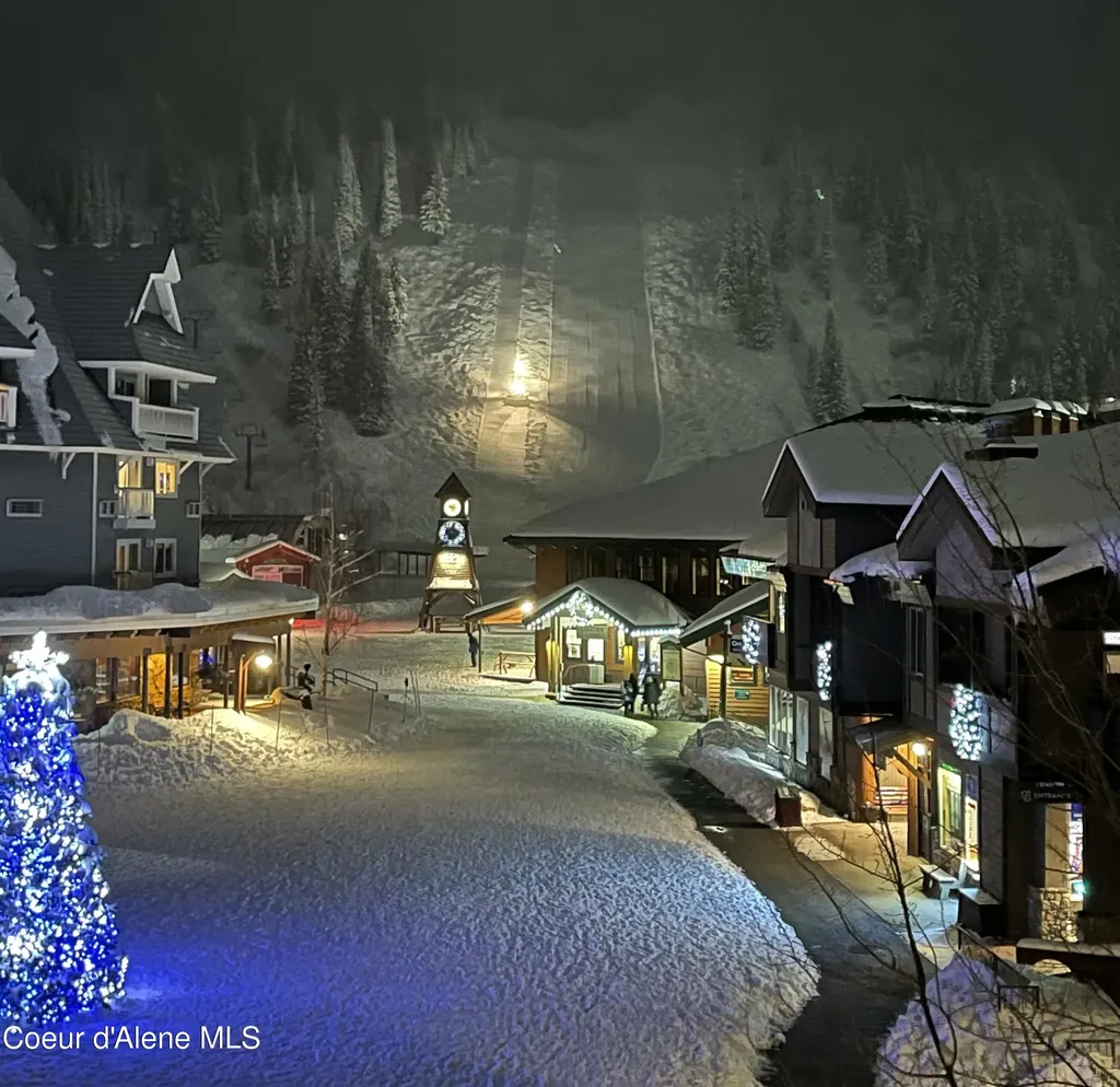 124 Village Lane Sandpoint ID 83864
