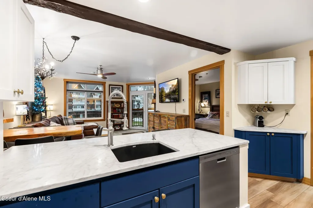 124 Village Lane Sandpoint ID 83864