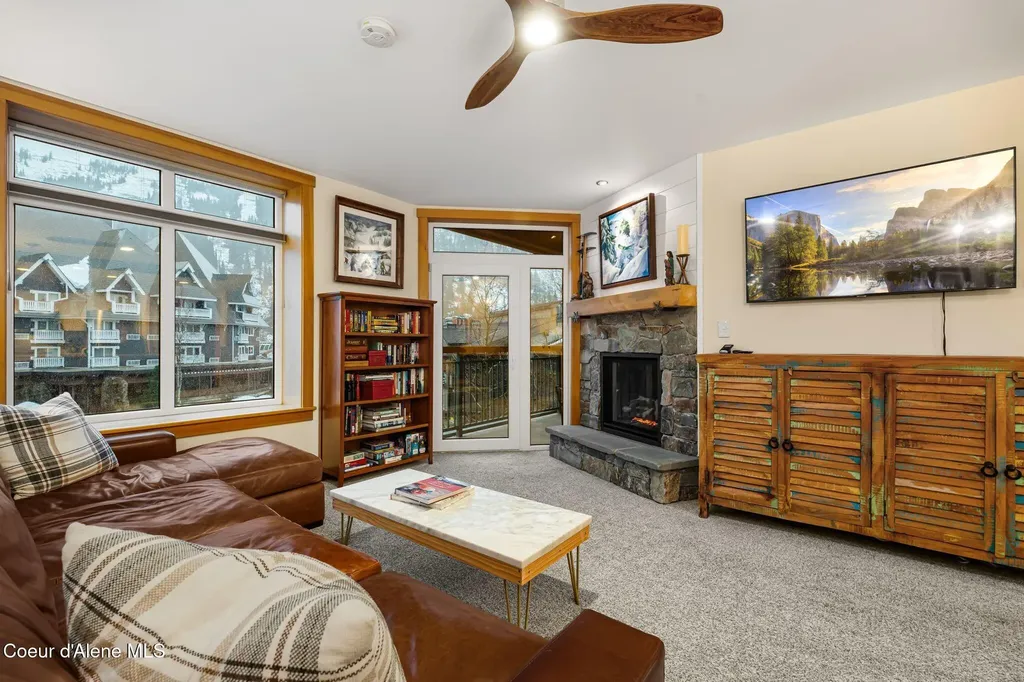 124 Village Lane Sandpoint ID 83864