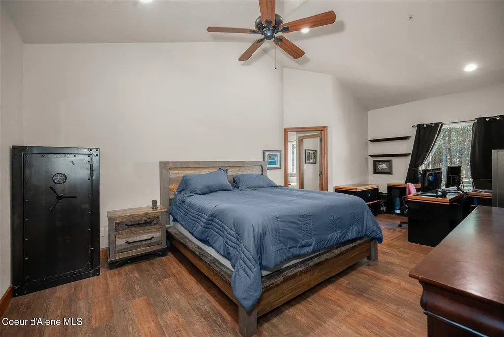 4529 E Diagonal Road Rathdrum ID 83858
