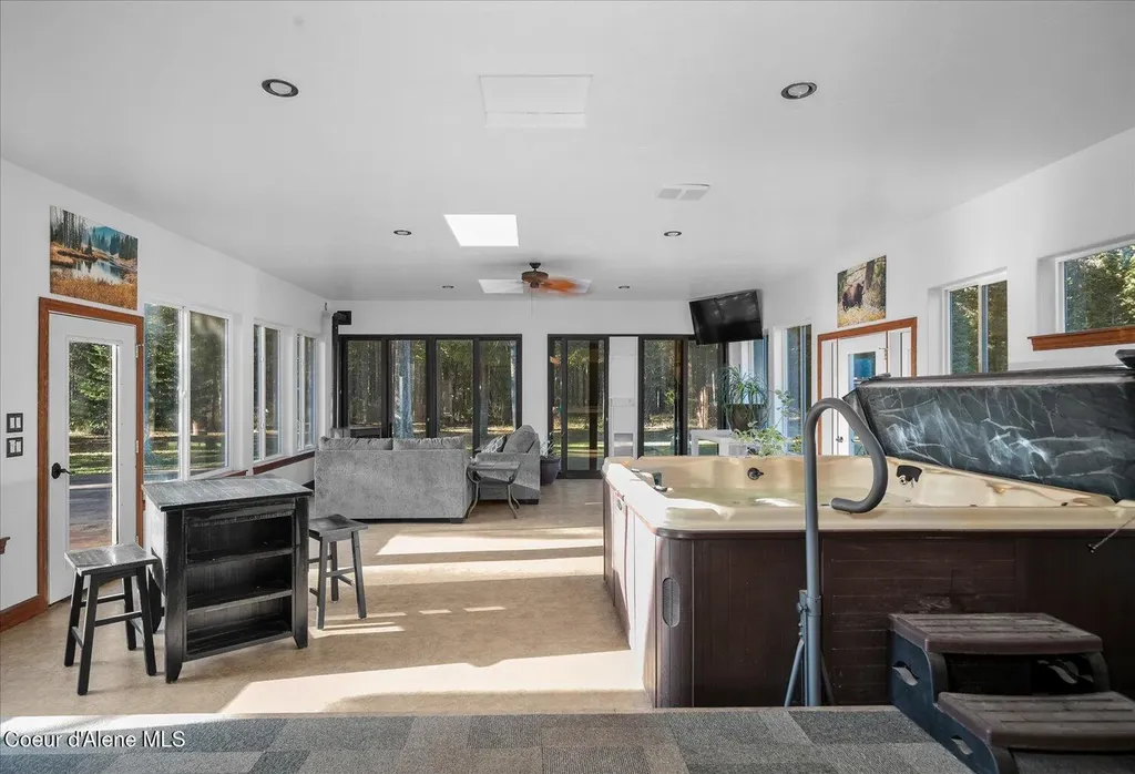 4529 E Diagonal Road Rathdrum ID 83858