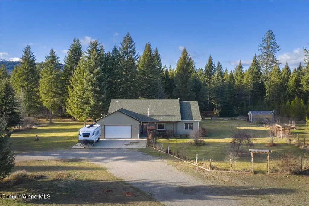 4529 E Diagonal Road Rathdrum ID 83858