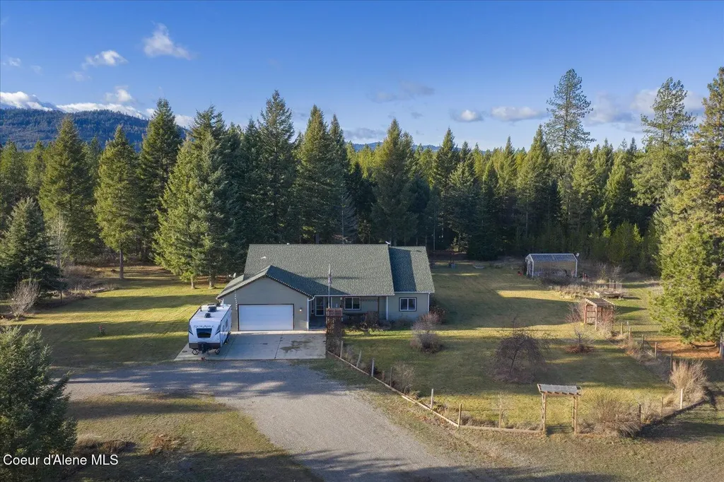 4529 E Diagonal Road Rathdrum ID 83858