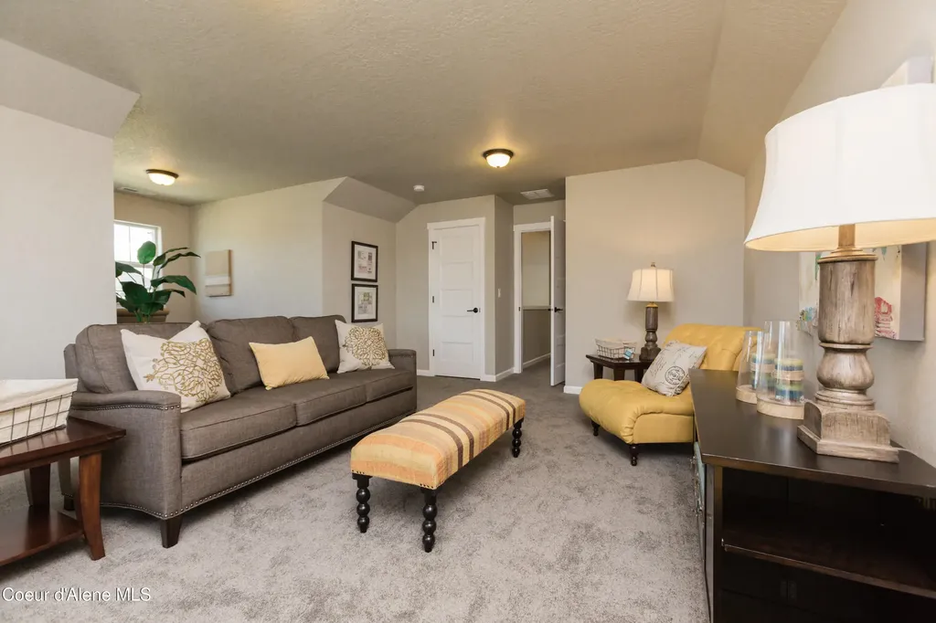 3328 N Segar Lp Post Falls ID 83854
