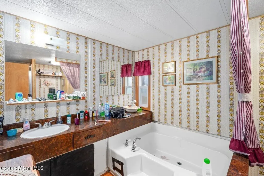 136 Delphi Lane St. Maries ID 83861