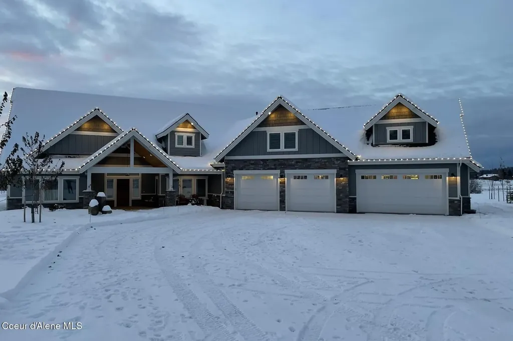 12399 N Meadow Wood Lane Hayden ID 83835