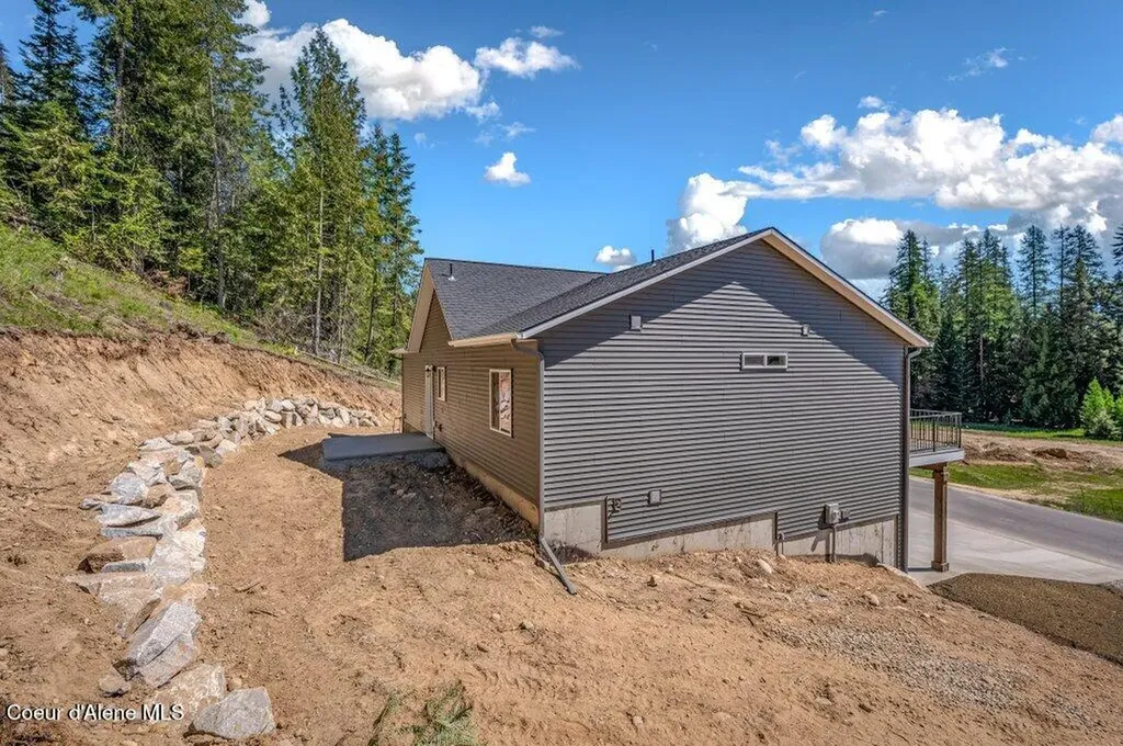 231 Durango Lane Priest River ID 83856