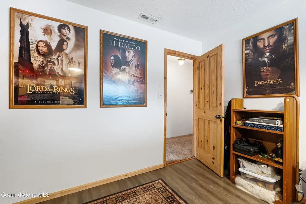 966 N Kootenai Road Sandpoint ID 83864