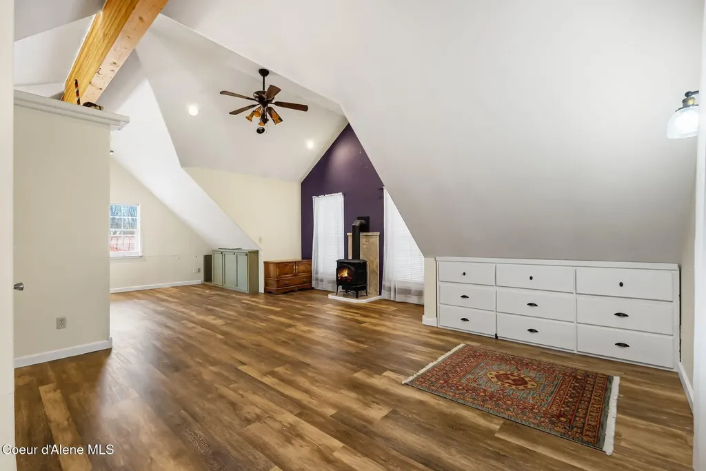 966 N Kootenai Road Sandpoint ID 83864