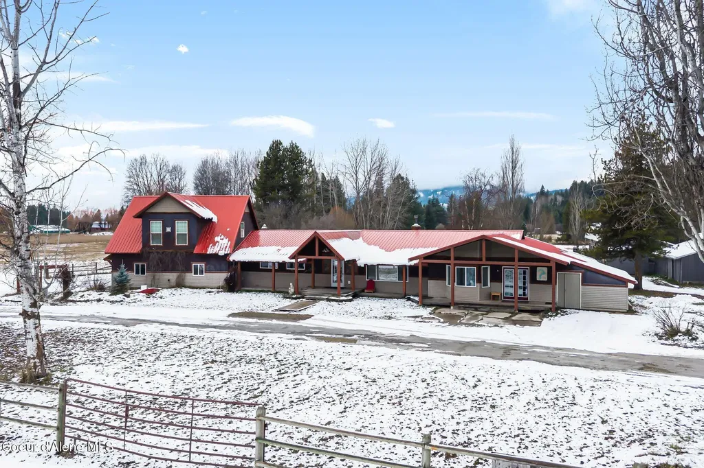 966 N Kootenai Road Sandpoint ID 83864