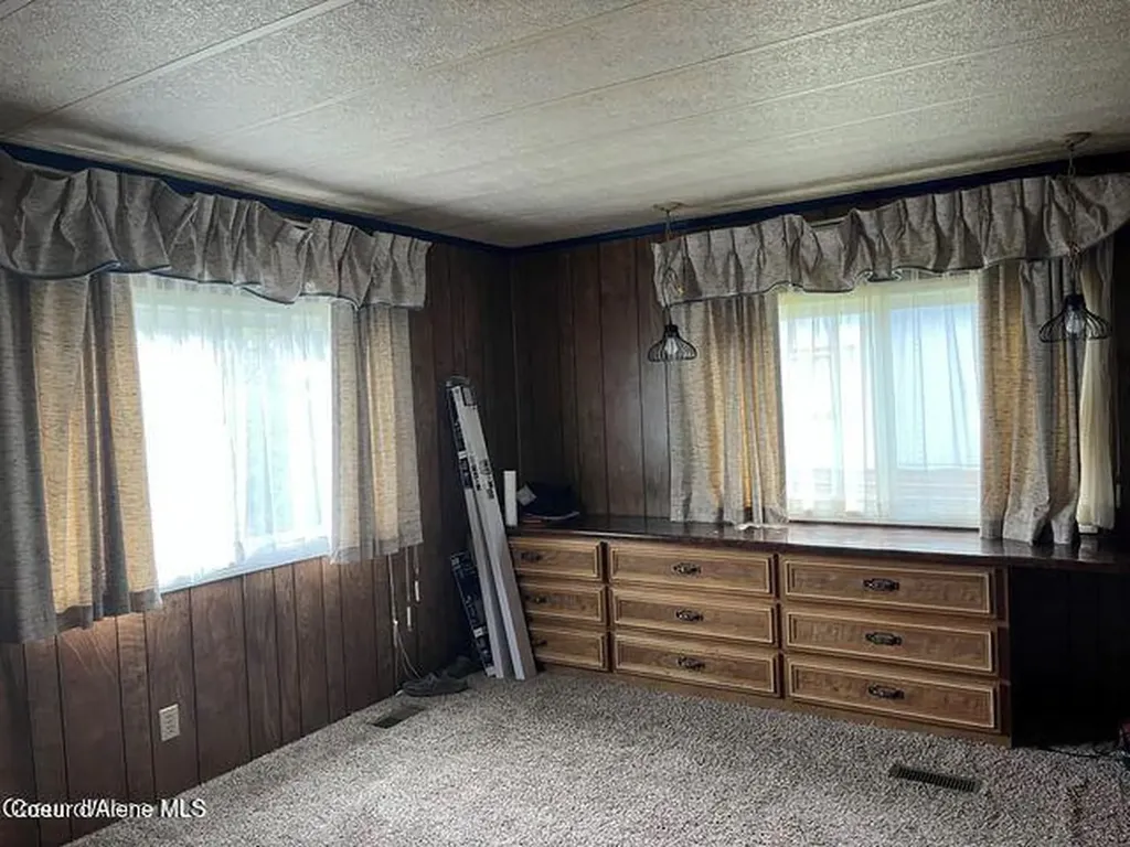 1600 West Yellowstone Osburn ID 83849