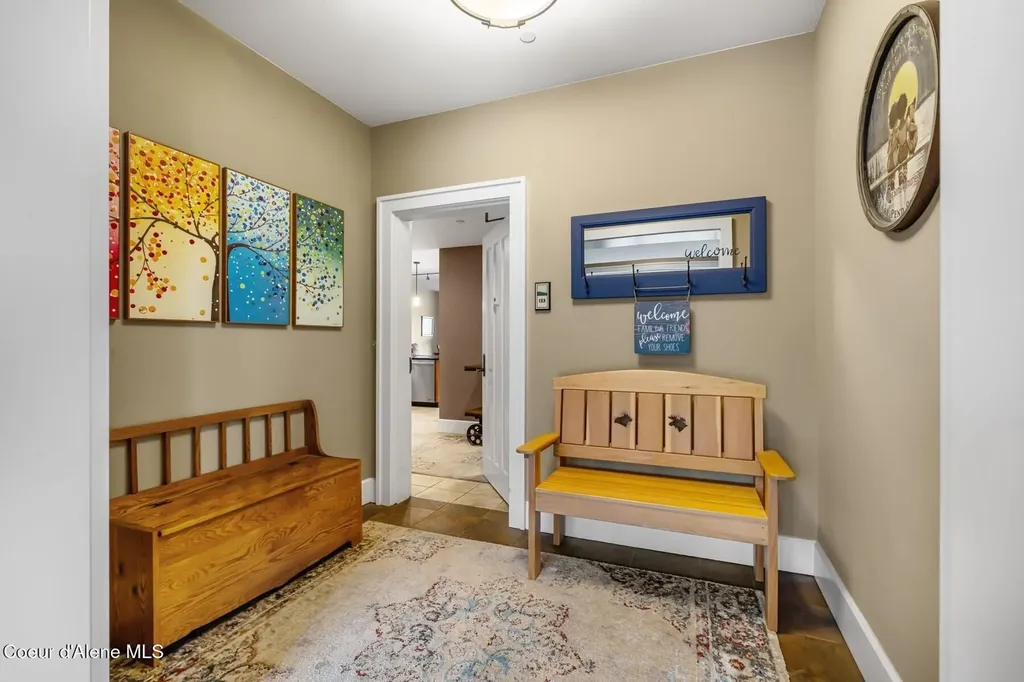 412 Sandpoint Avenue Sandpoint ID 83864
