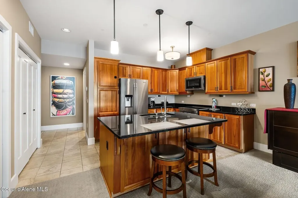 412 Sandpoint Avenue Sandpoint ID 83864