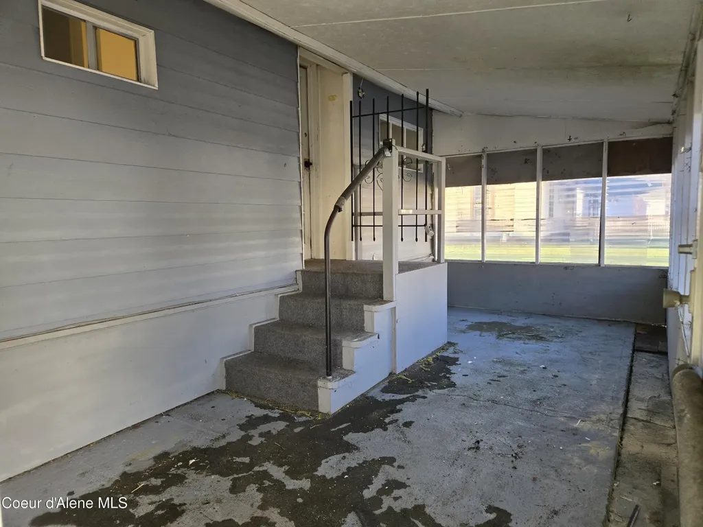134 W Riverside Avenue Kellogg ID 83837