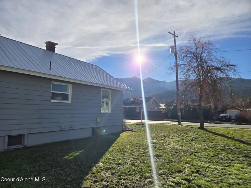 134 W Riverside Avenue Kellogg ID 83837