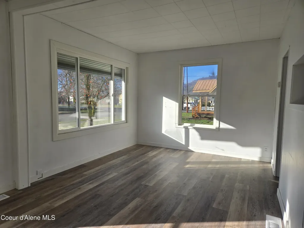 134 W Riverside Avenue Kellogg ID 83837