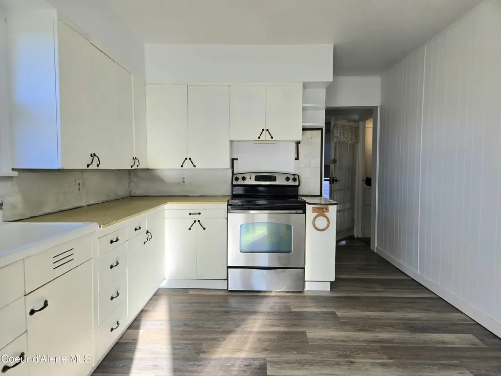 134 W Riverside Avenue Kellogg ID 83837