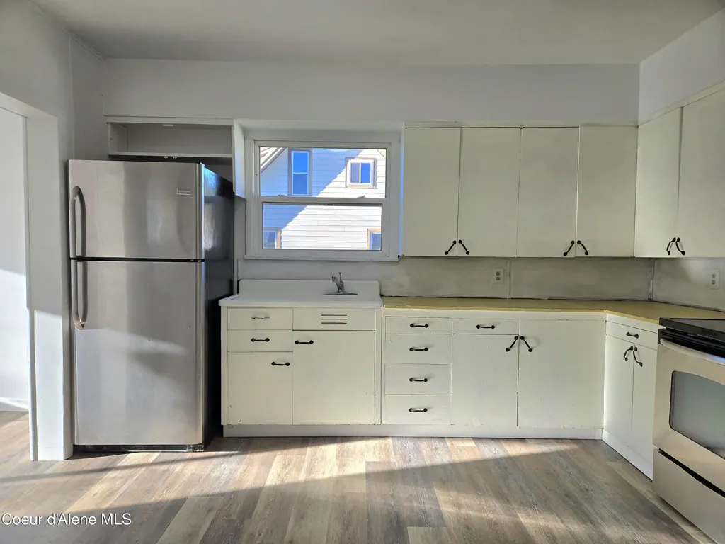 134 W Riverside Avenue Kellogg ID 83837