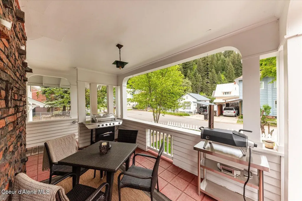 504 First Street Wallace ID 83873