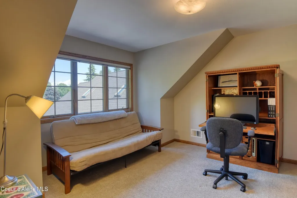 540 Ponder Point Drive Sandpoint ID 83864