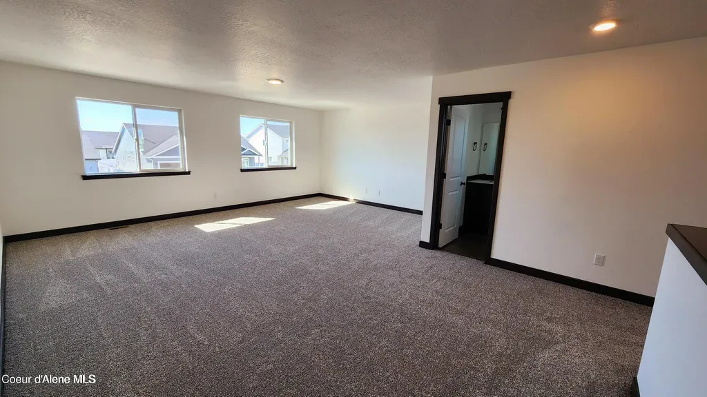 2883 E Cinder Avenue Post Falls ID 83854