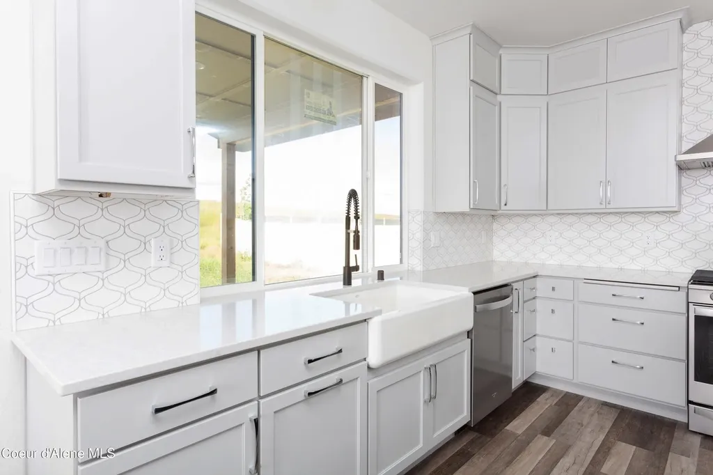 3310 N Segar Loop Post Falls ID 83854