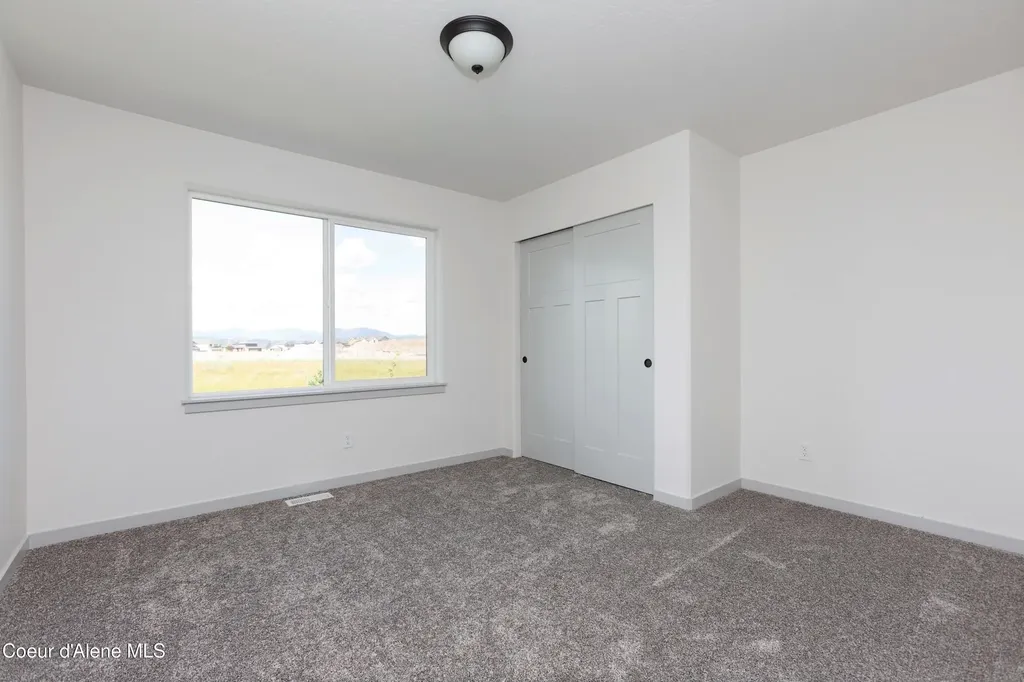 3310 N Segar Loop Post Falls ID 83854