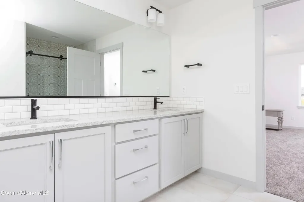 3310 N Segar Loop Post Falls ID 83854