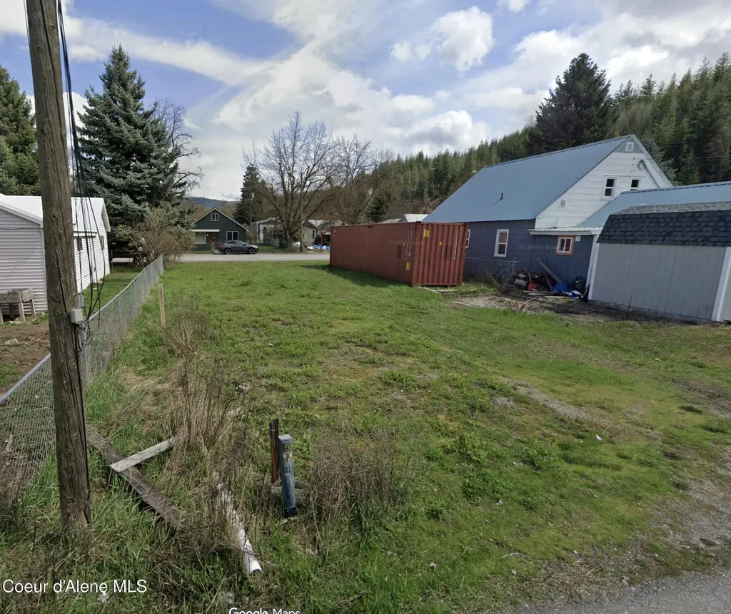 110 H Street Smelterville ID 83868
