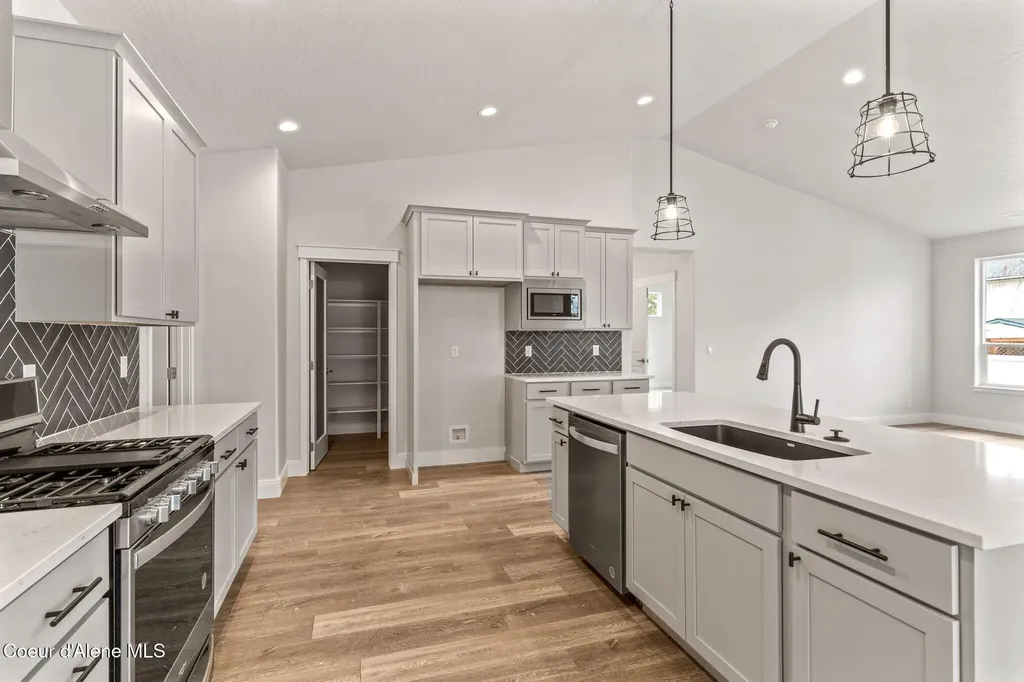 8970 California Street Rathdrum ID 83858