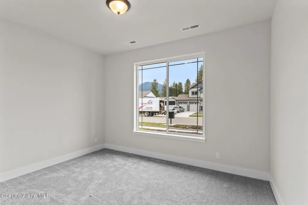 8970 California Street Rathdrum ID 83858