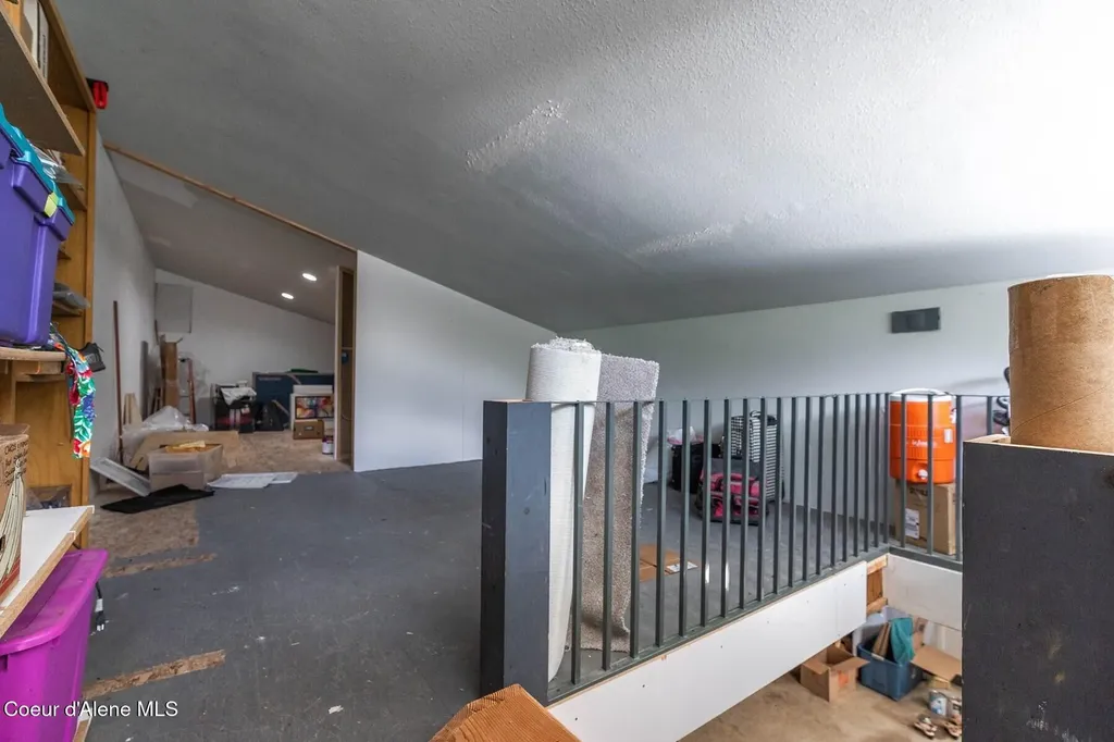 1041 Bottle Bay Road Sagle ID 83860