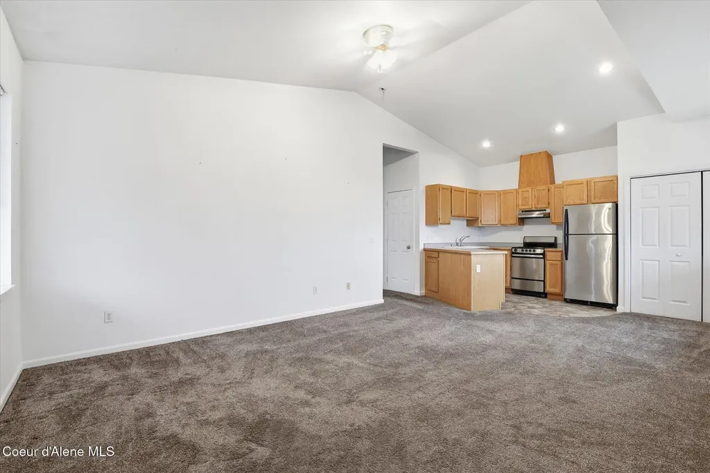 35 Fairway Drive Blanchard ID 83804