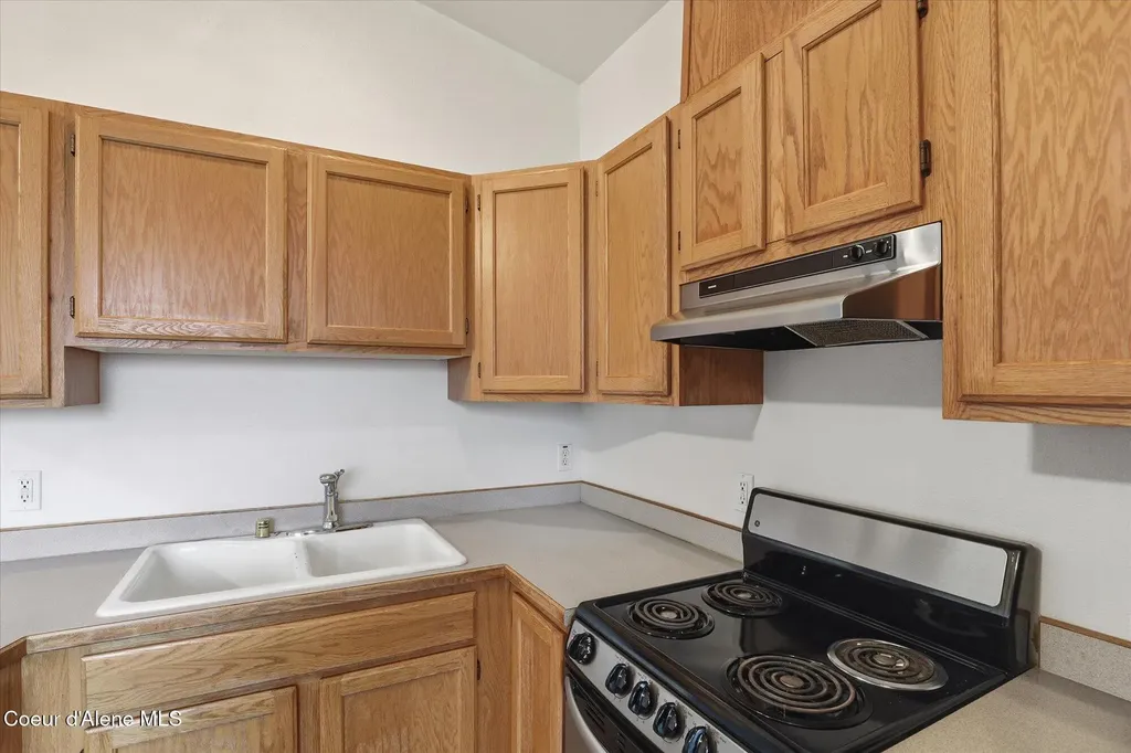 35 Fairway Drive Blanchard ID 83804