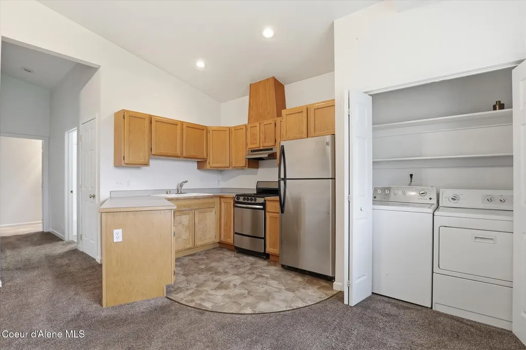 35 Fairway Drive Blanchard ID 83804