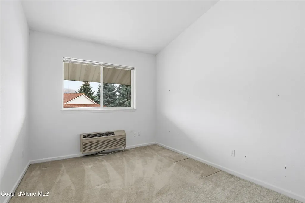 35 Fairway Drive Blanchard ID 83804