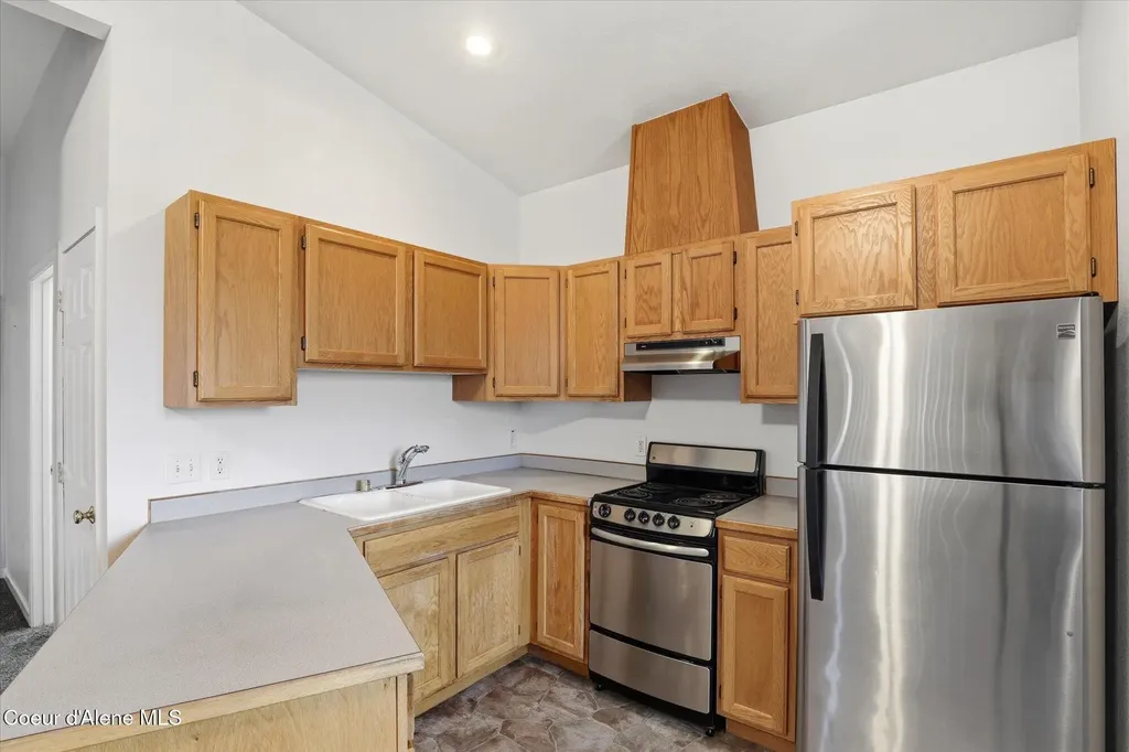 35 Fairway Drive Blanchard ID 83804